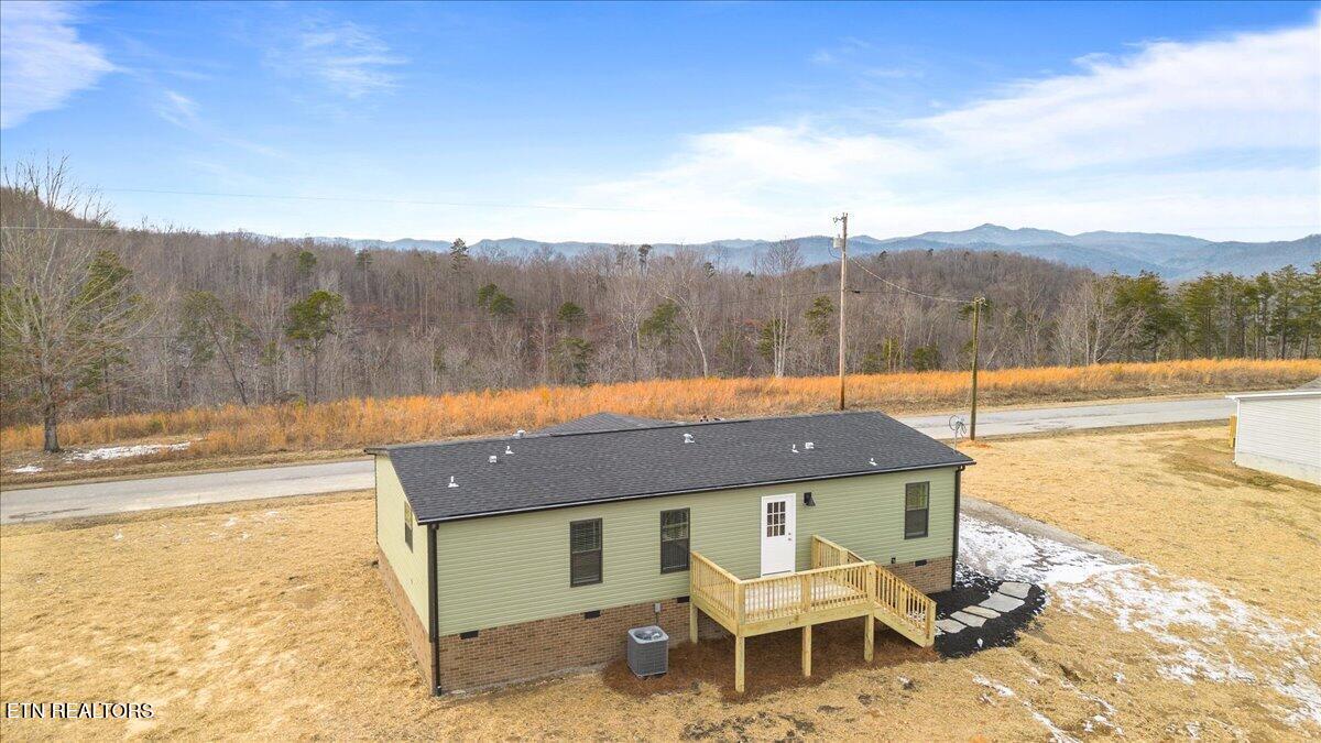 550 Quail Run Lane, LaFollette