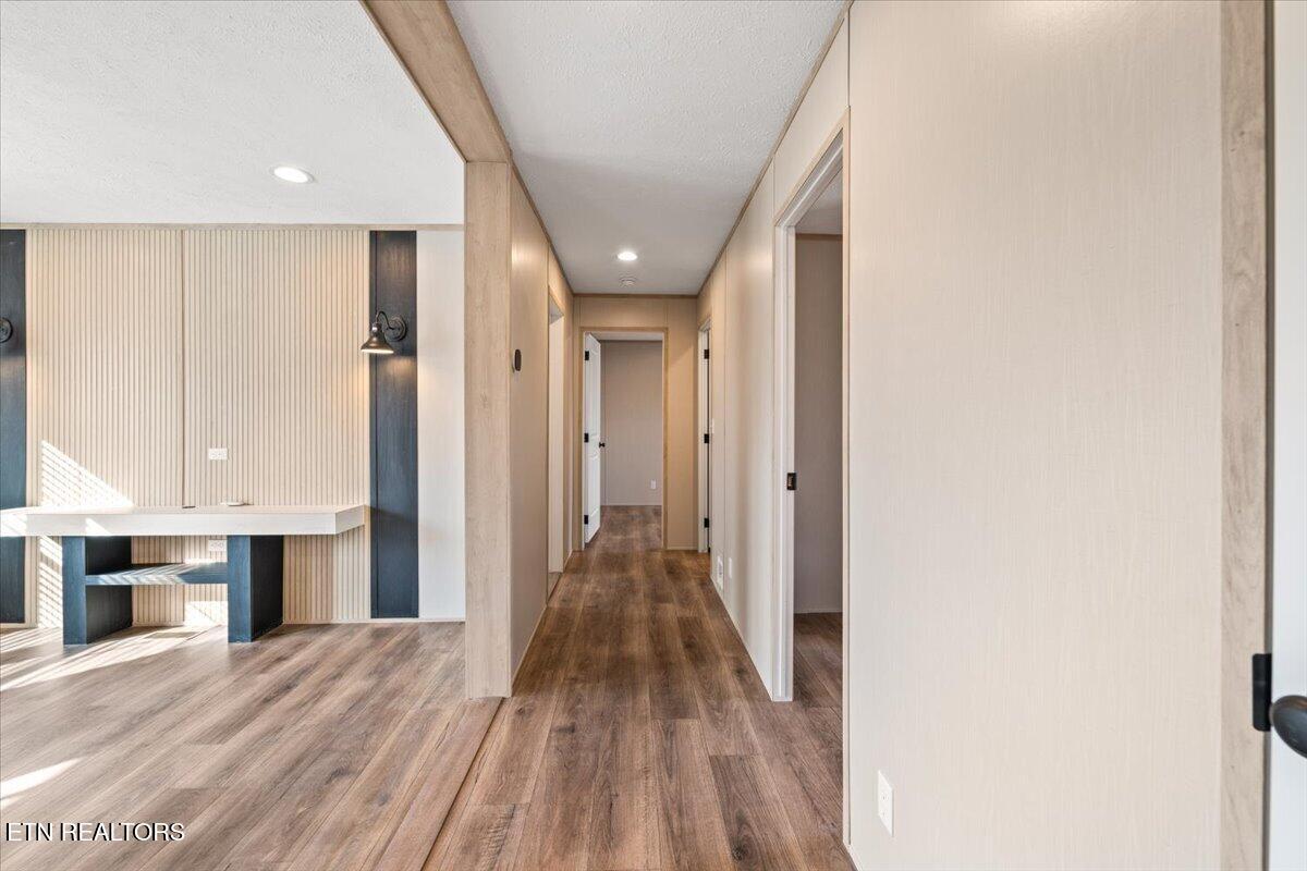 550 Quail Run Lane, LaFollette