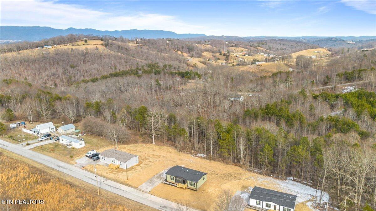 550 Quail Run Lane, LaFollette