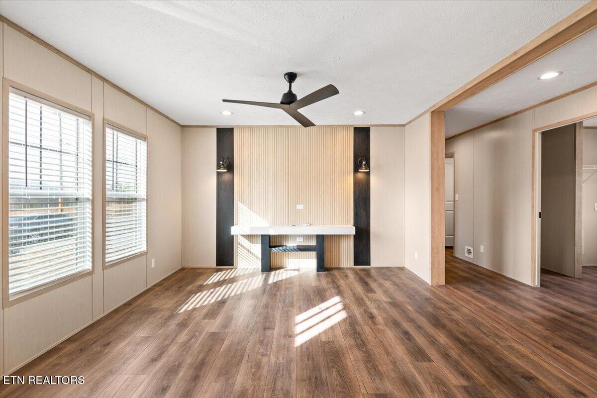 550 Quail Run Lane, LaFollette