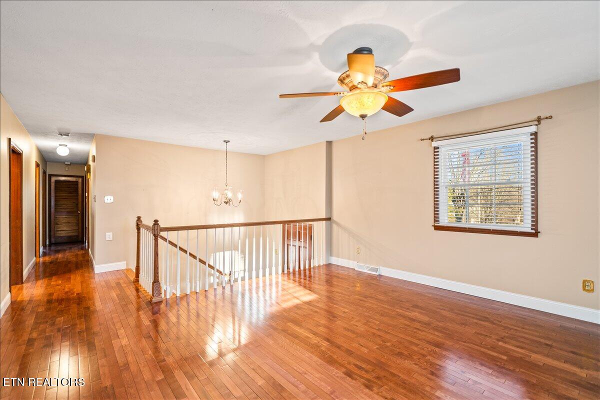 301 Wheeler Lane, LaFollette