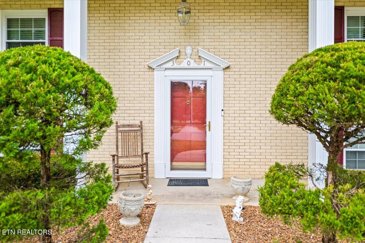 301 Wheeler Lane, LaFollette