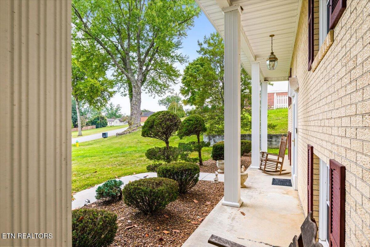 301 Wheeler Lane, LaFollette