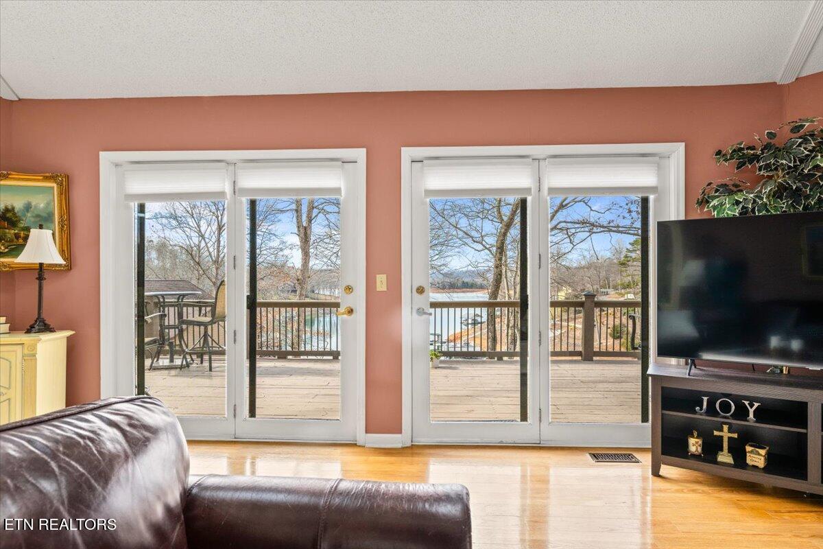 639 Deerwood Lane, LaFollette