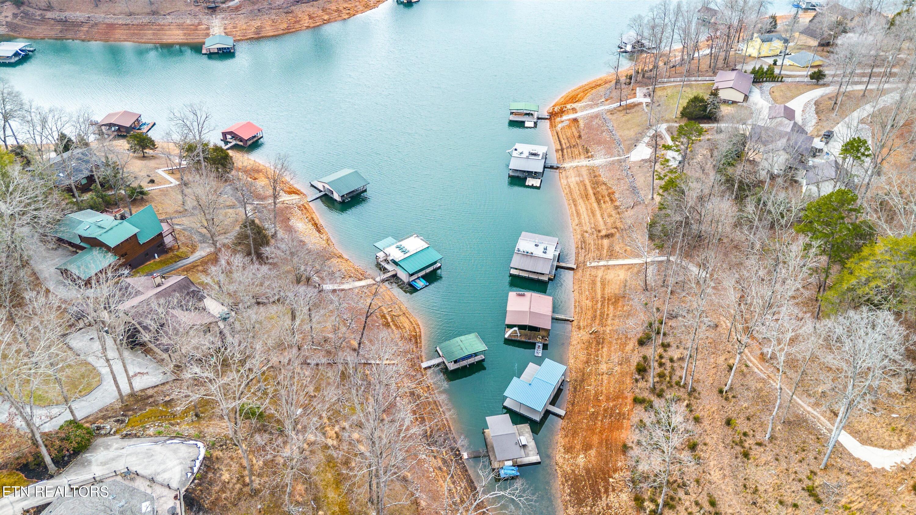 639 Deerwood Lane, LaFollette