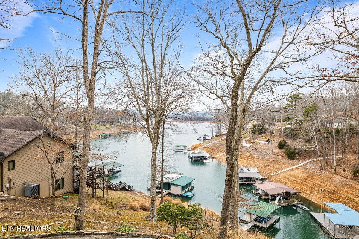 639 Deerwood Lane, LaFollette