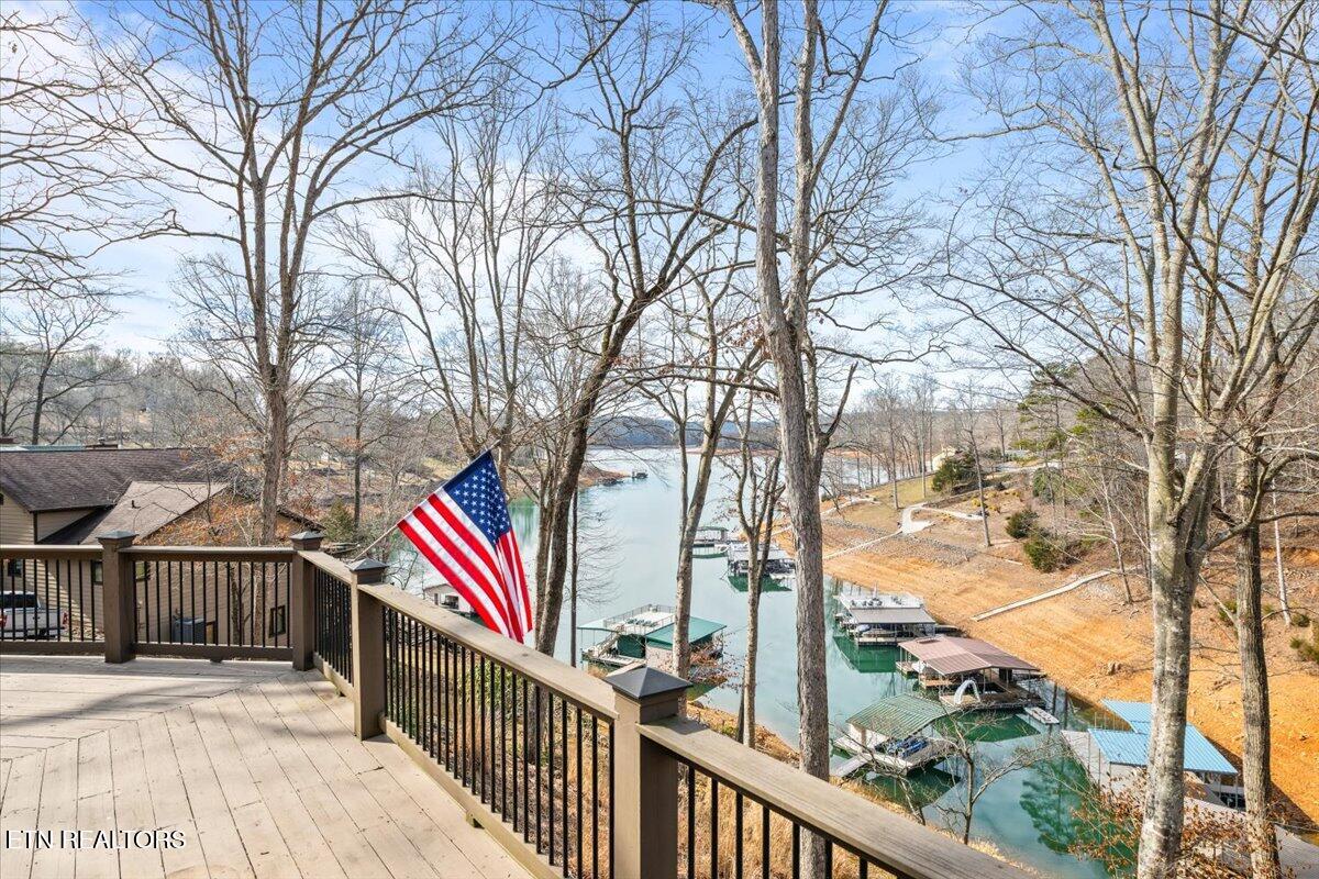 639 Deerwood Lane, LaFollette