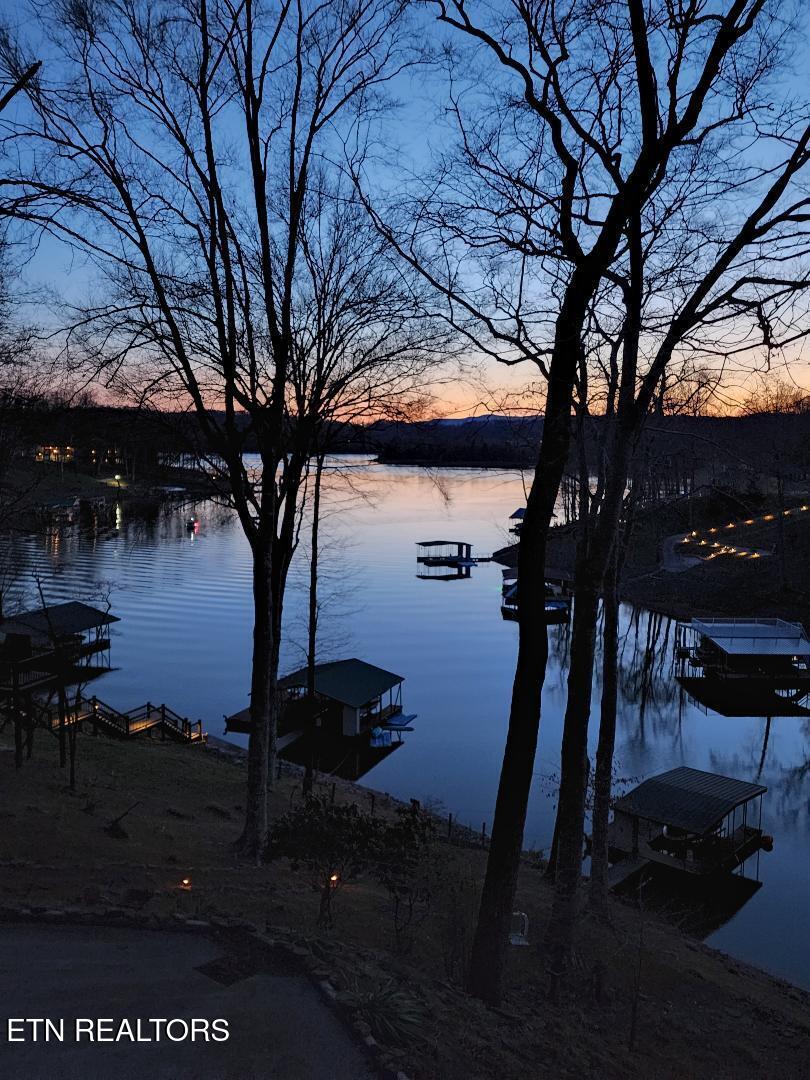 639 Deerwood Lane, LaFollette