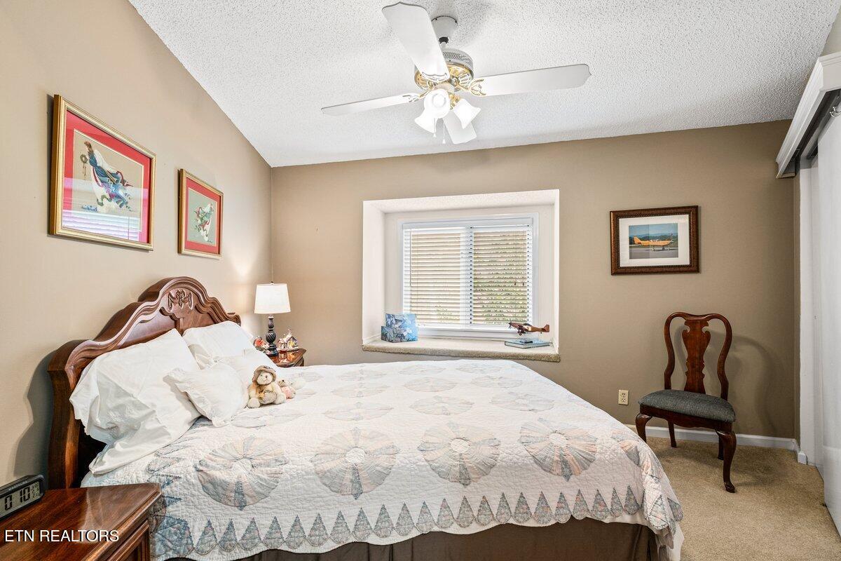 639 Deerwood Lane, LaFollette