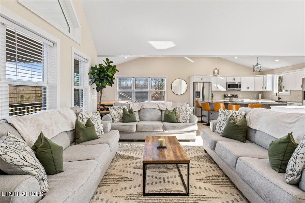 113 Pool Drive, LaFollette