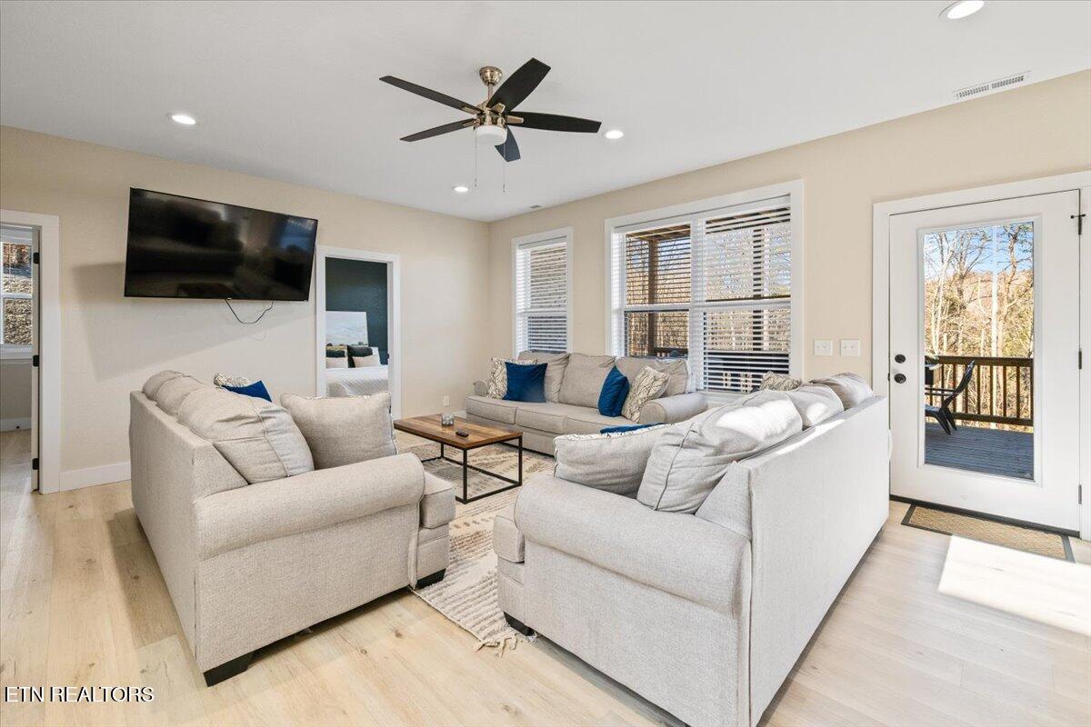 113 Pool Drive, LaFollette