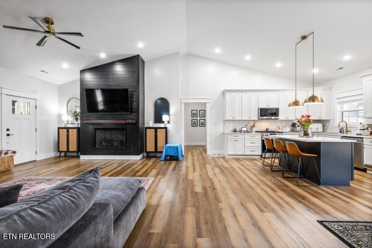 170 Wolf Hollow Lane