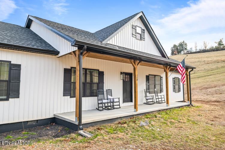 170 Wolf Hollow Lane