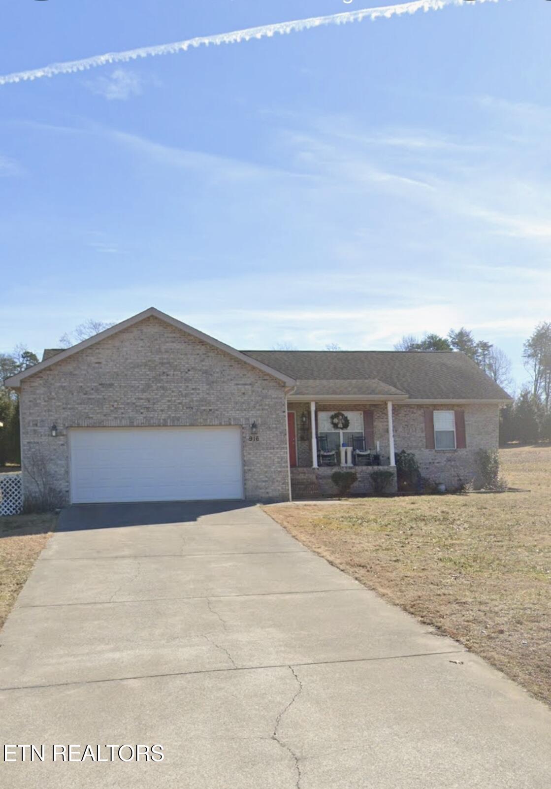 916 Shady Creek Rd