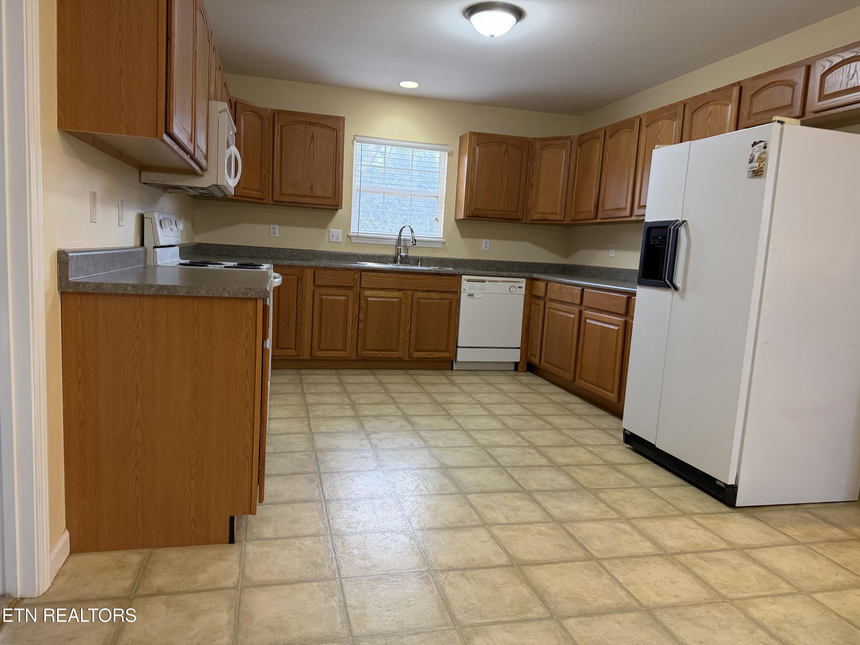 916 Shady Creek Rd