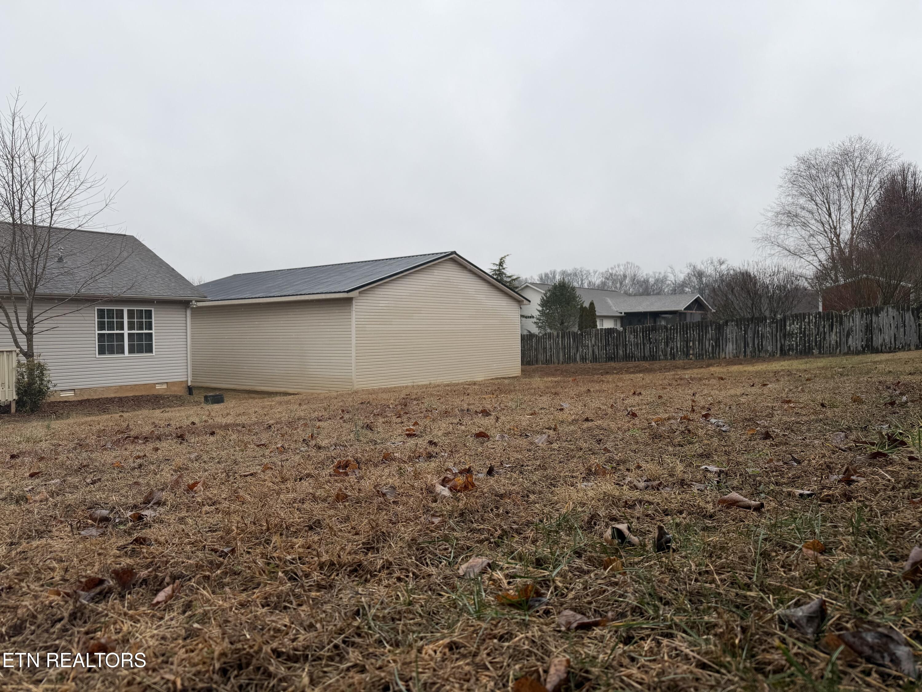 916 Shady Creek Rd