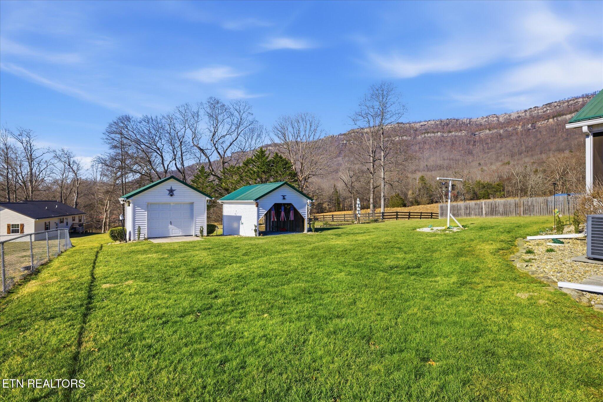 163 Matthew Lane, LaFollette