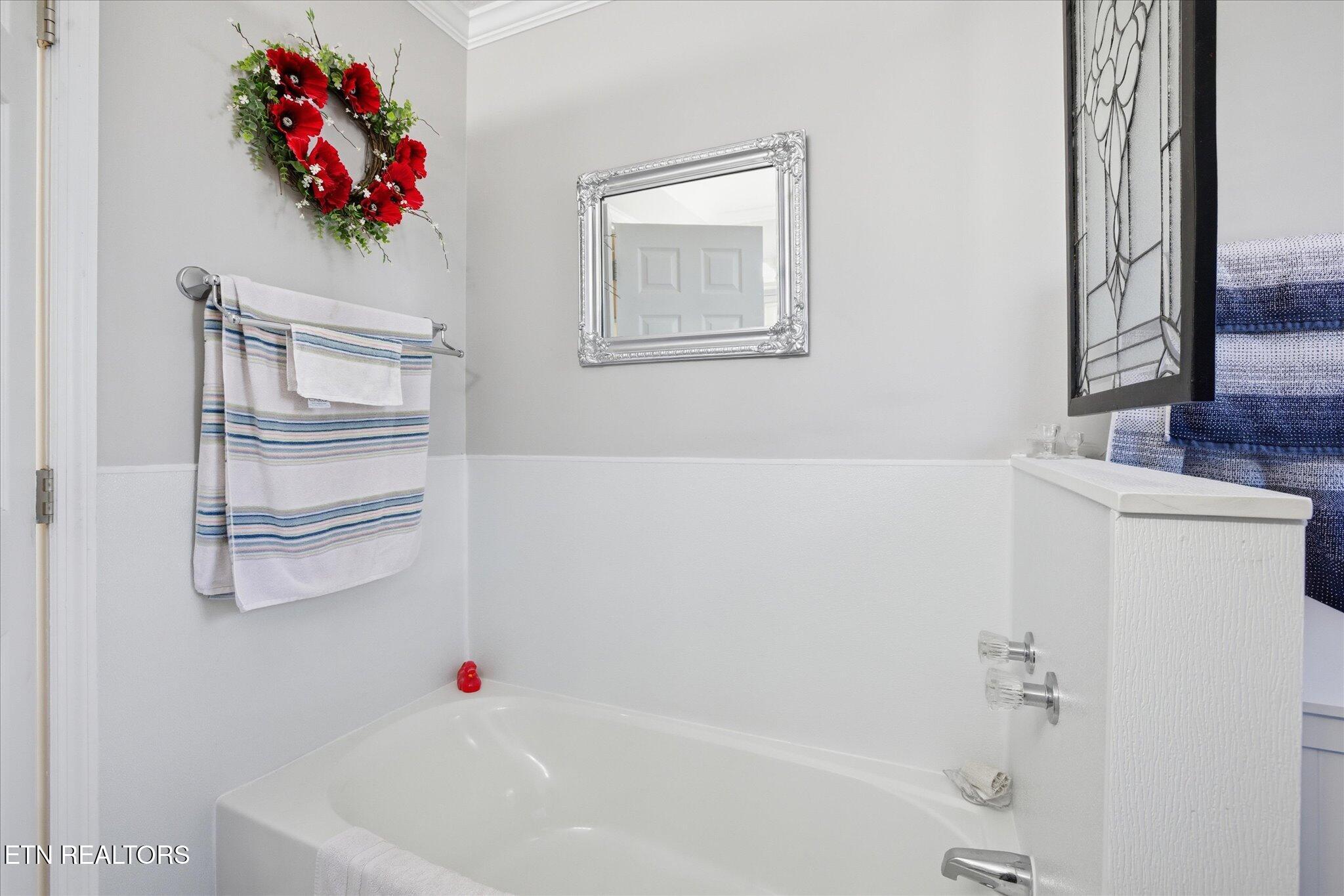 163 Matthew Lane, LaFollette