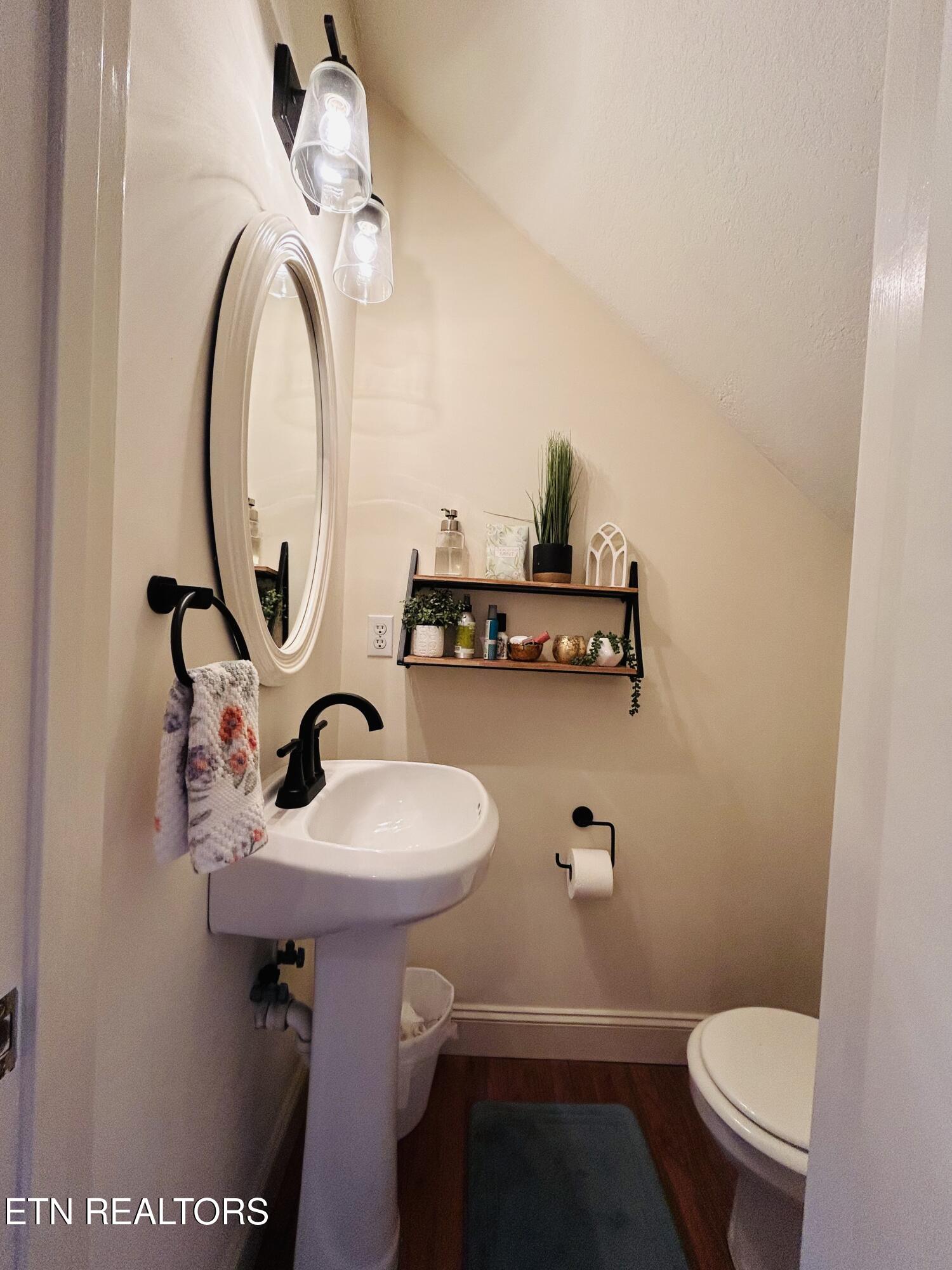 1939 Pleasant Ridge Rd, LaFollette