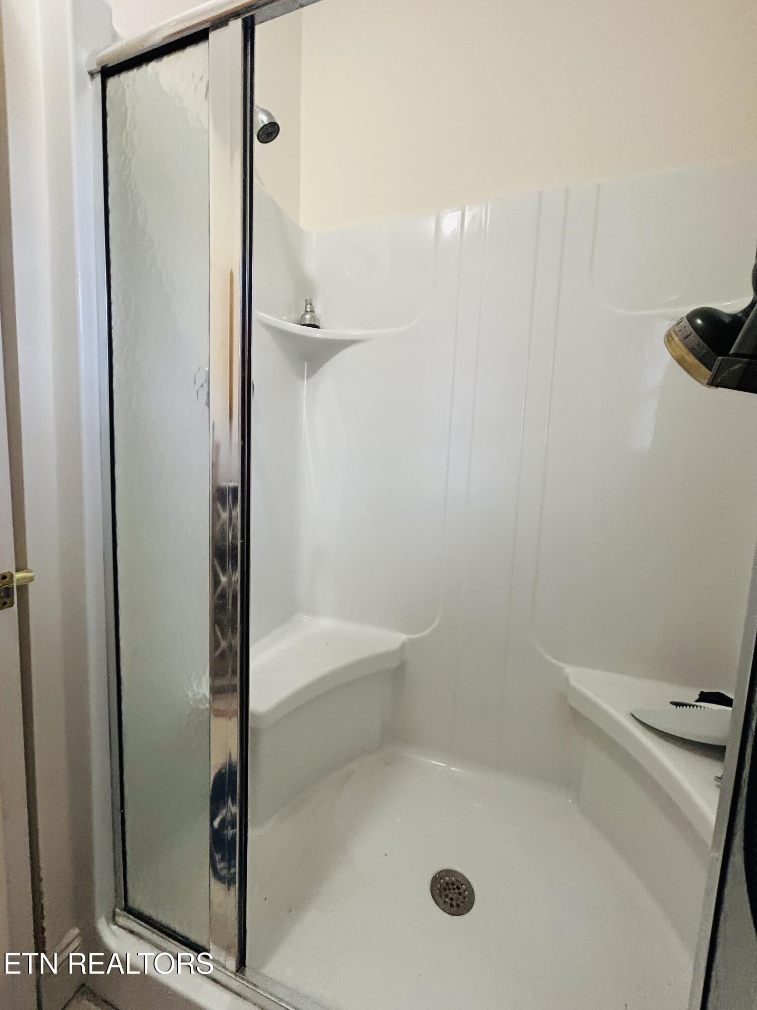 1939 Pleasant Ridge Rd, LaFollette