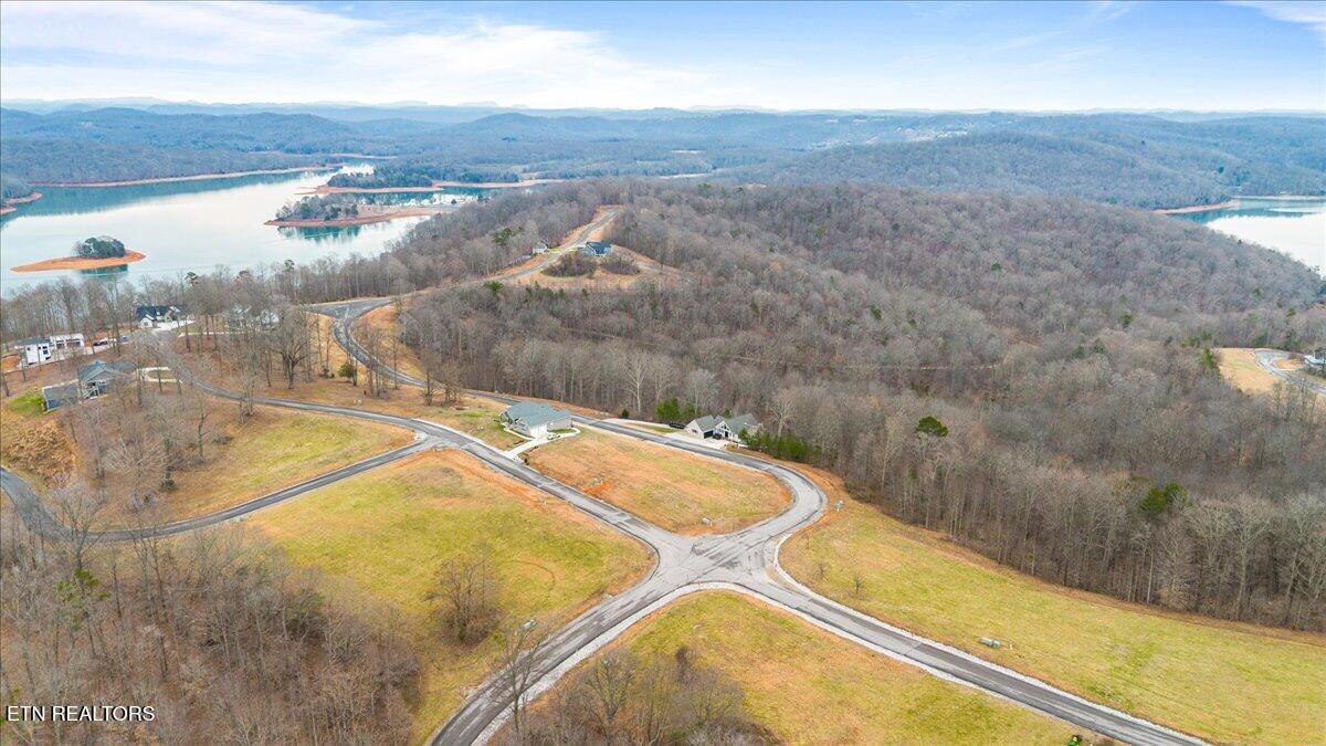 Prestige Ridge, LaFollette