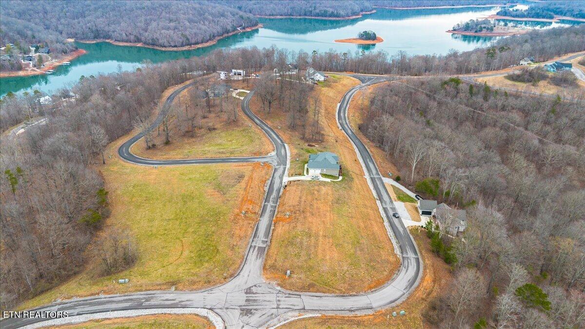 Prestige Ridge, LaFollette