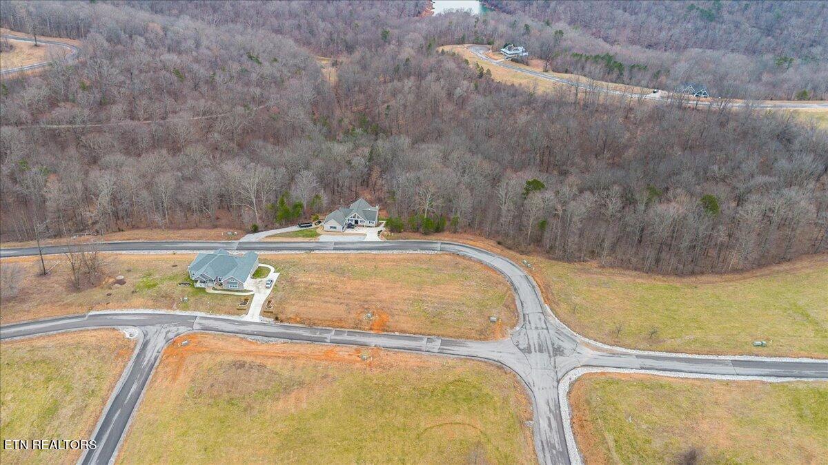 Prestige Ridge, LaFollette