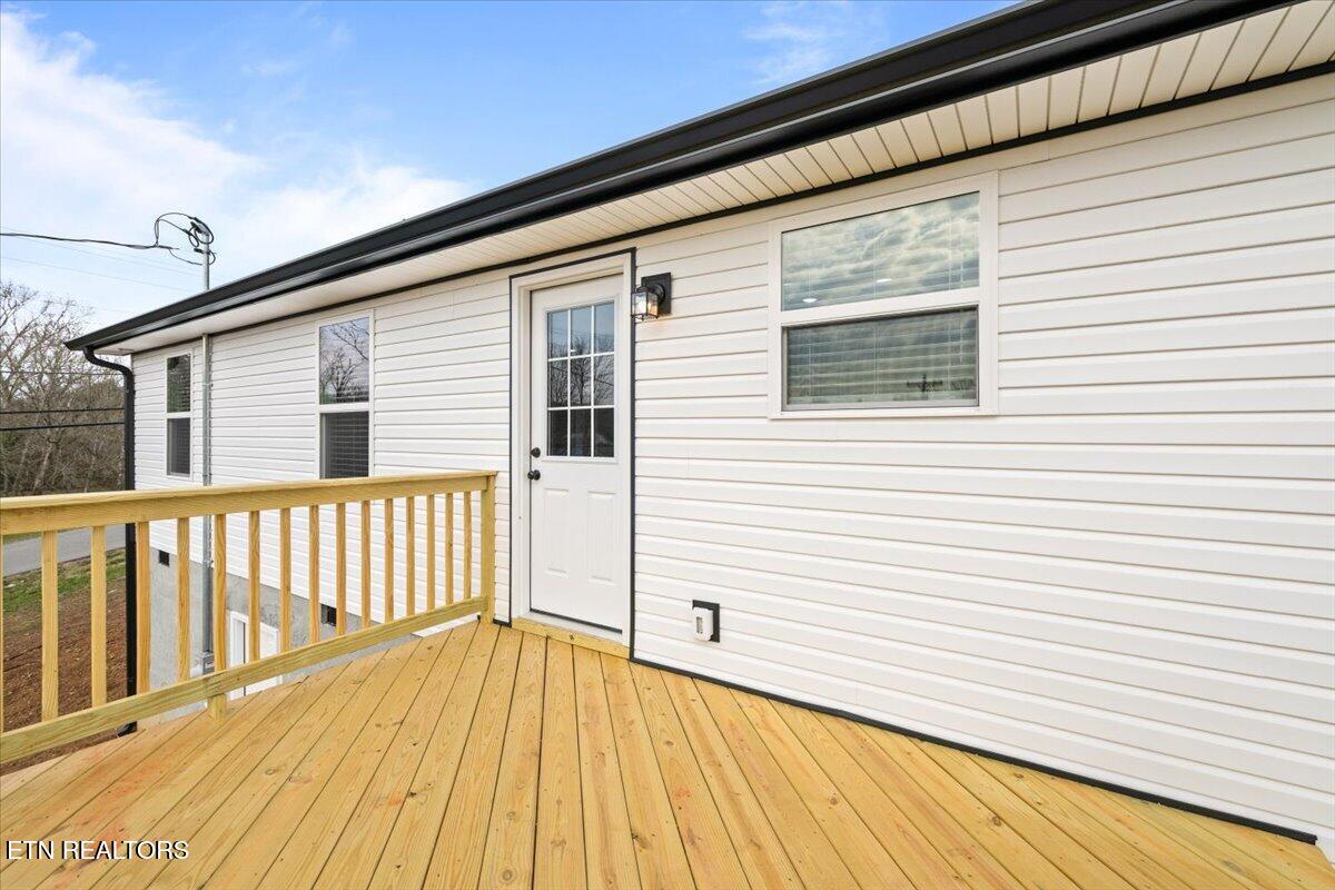 114 Brook Lane, LaFollette