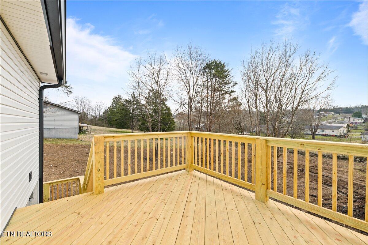 114 Brook Lane, LaFollette