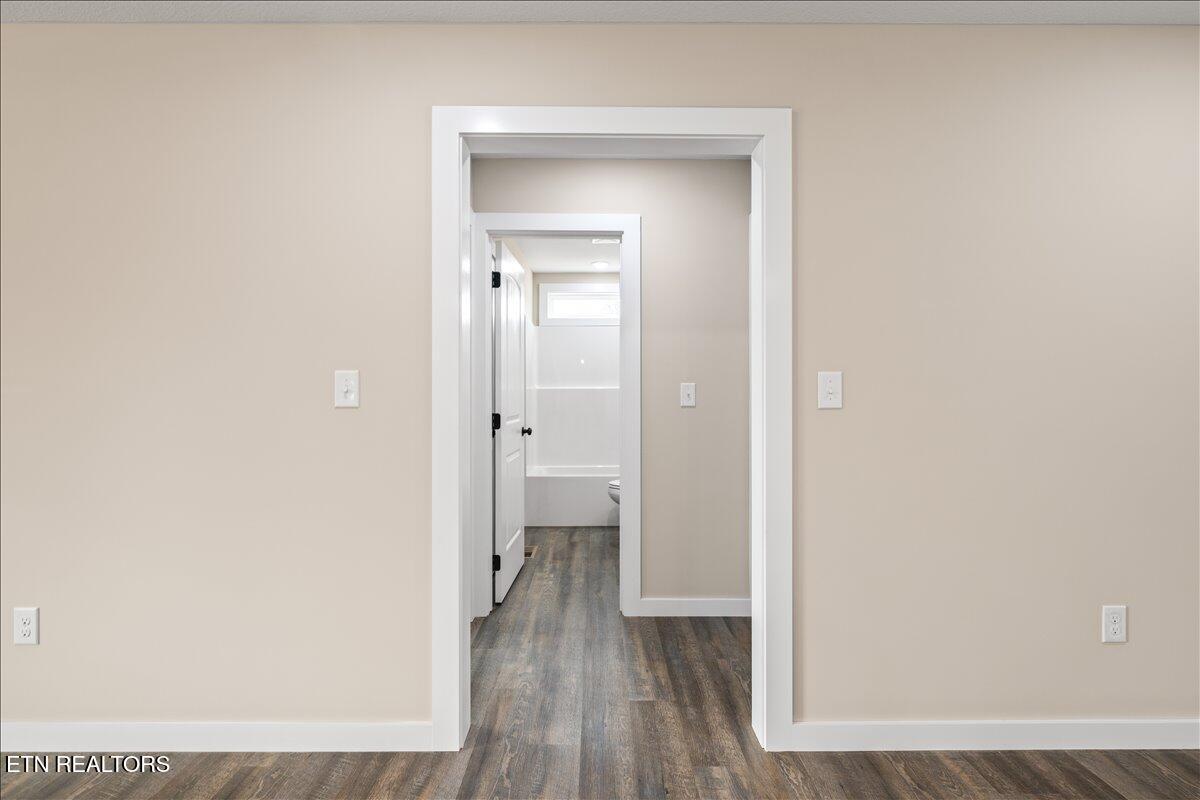 114 Brook Lane, LaFollette