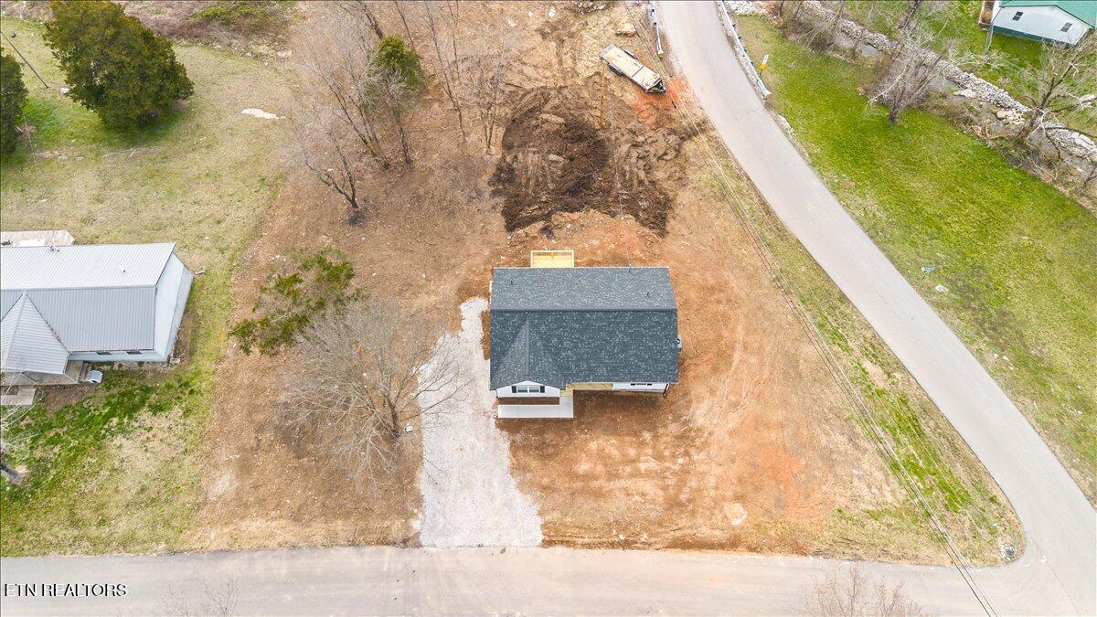 114 Brook Lane, LaFollette