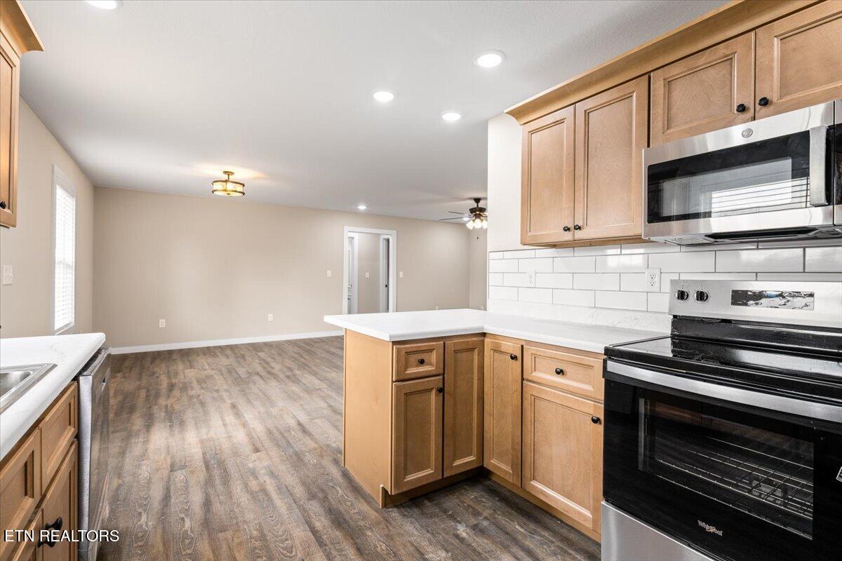 114 Brook Lane, LaFollette