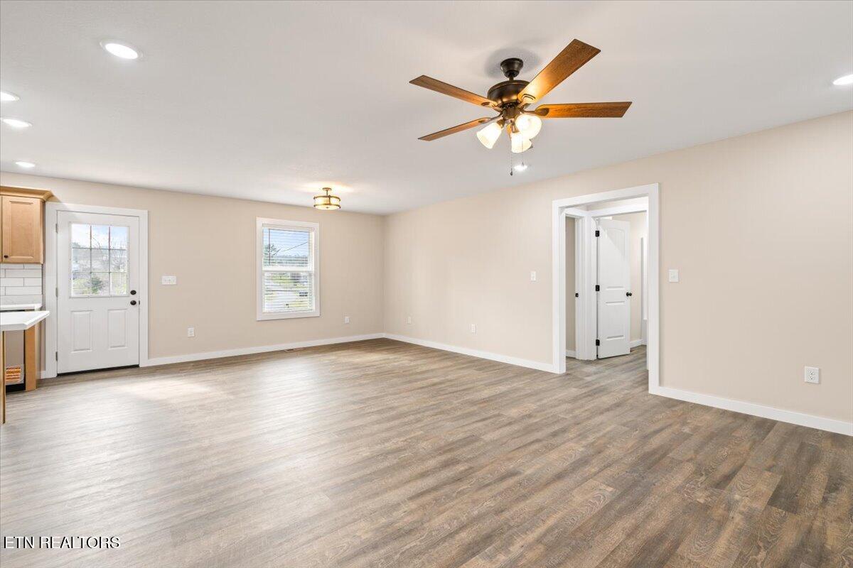 114 Brook Lane, LaFollette