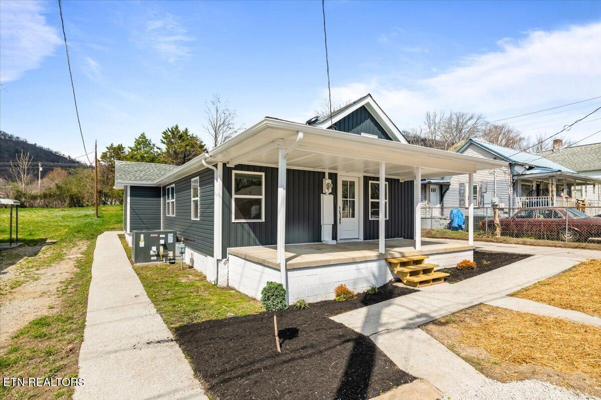 313 E Prospect St, LaFollette