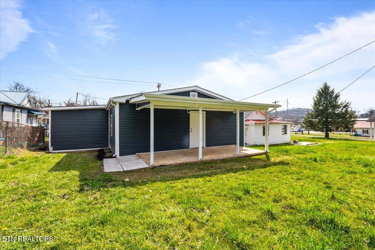 313 E Prospect St, LaFollette