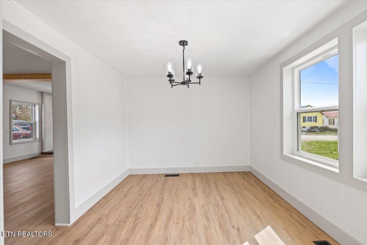 313 E Prospect St, LaFollette