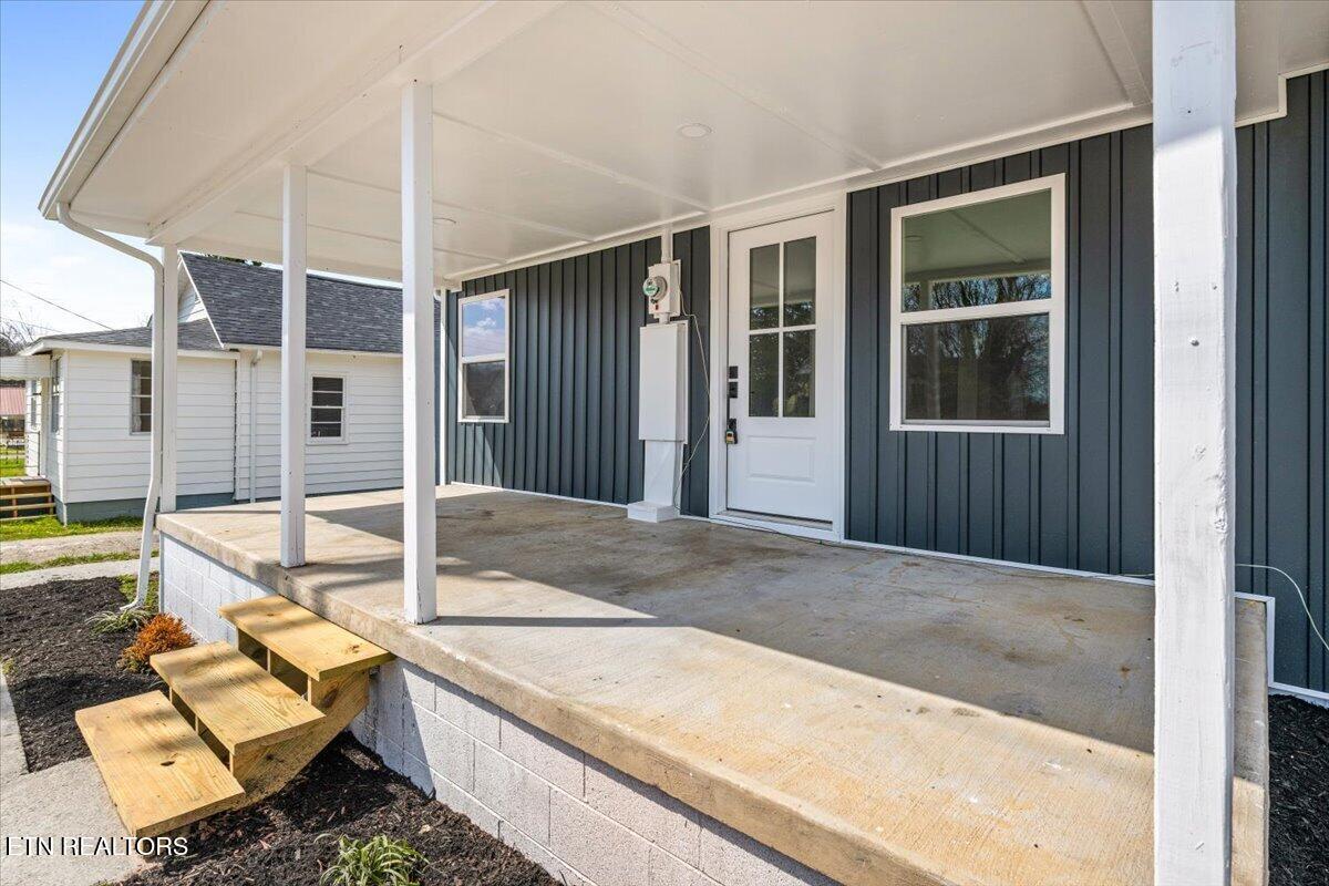 313 E Prospect St, LaFollette