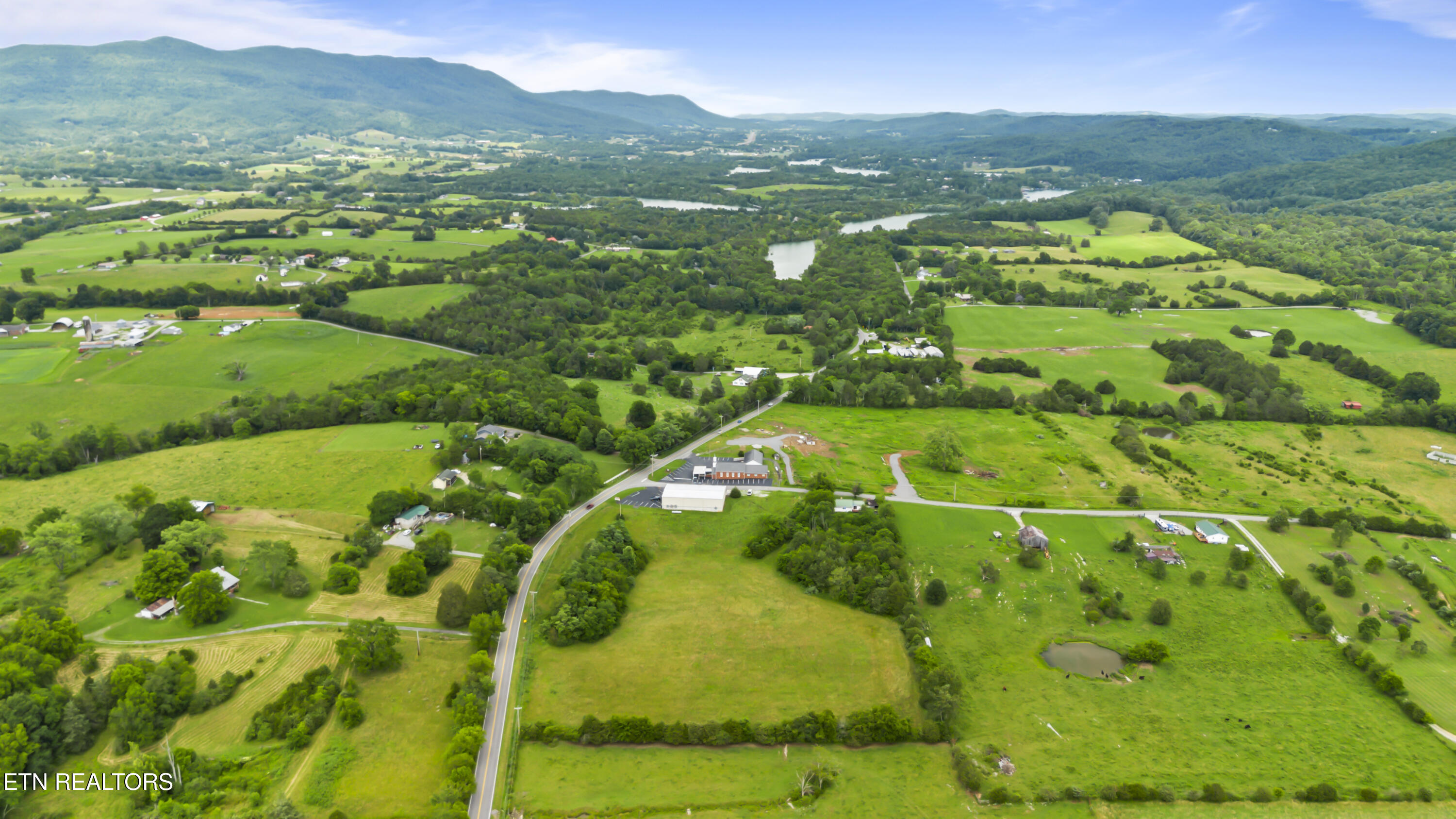 Old Middlesboro Hwy, LaFollette