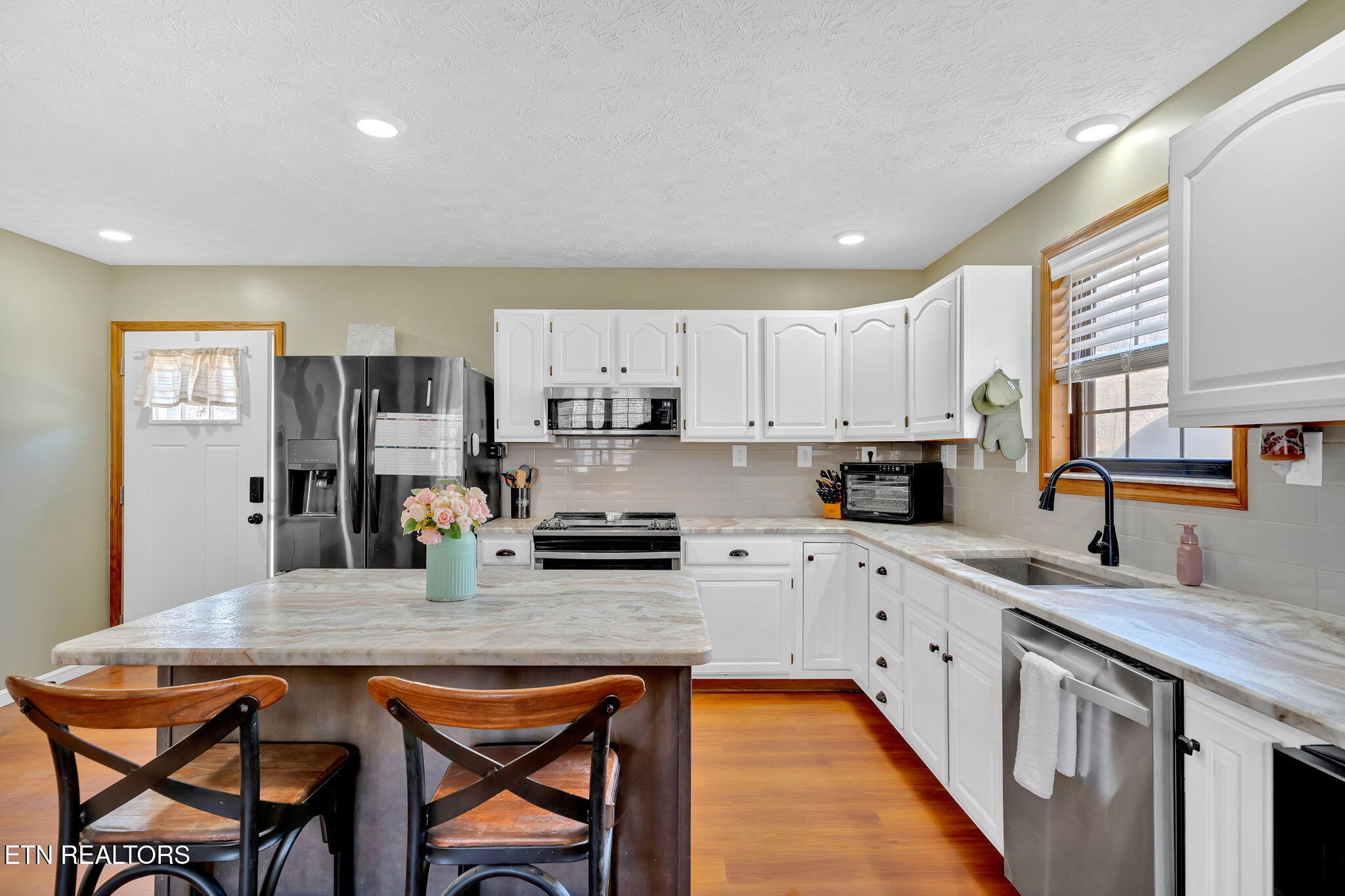 299 Tar Town Hollow Lane, LaFollette