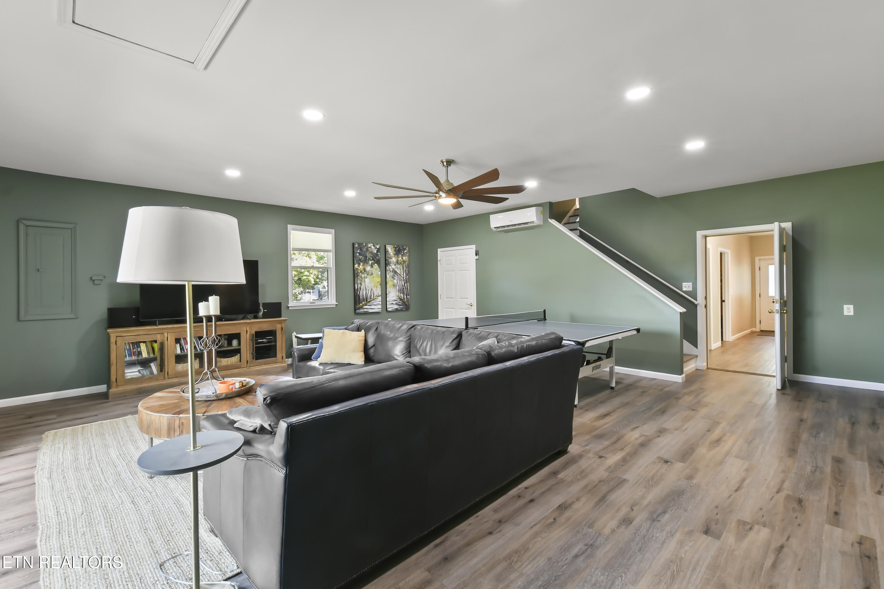 1517 Deerfield Way, LaFollette