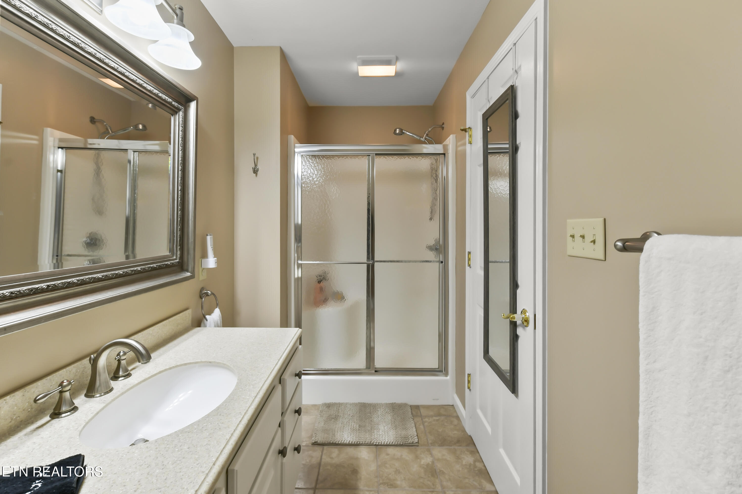 1517 Deerfield Way, LaFollette