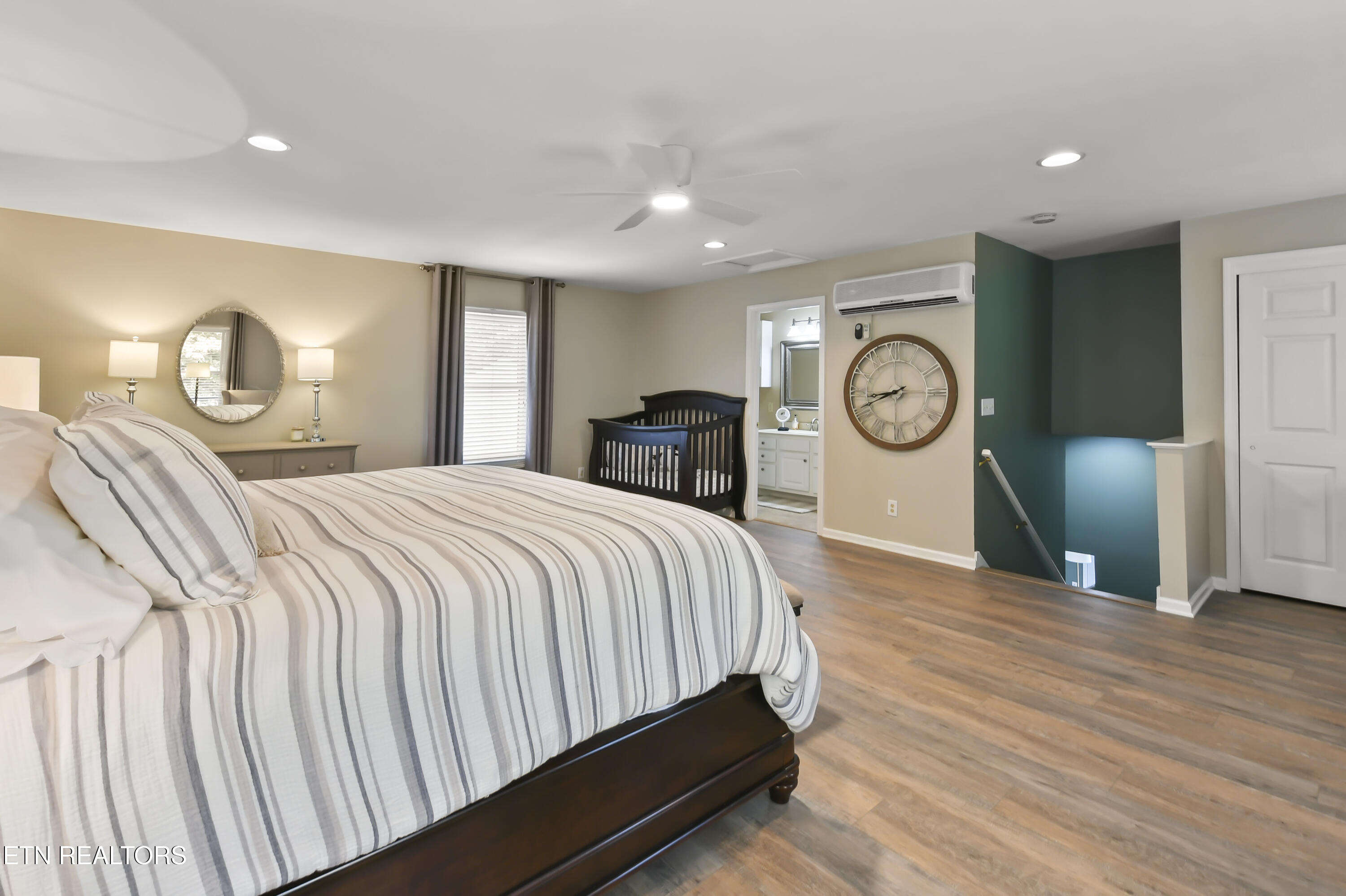 1517 Deerfield Way, LaFollette