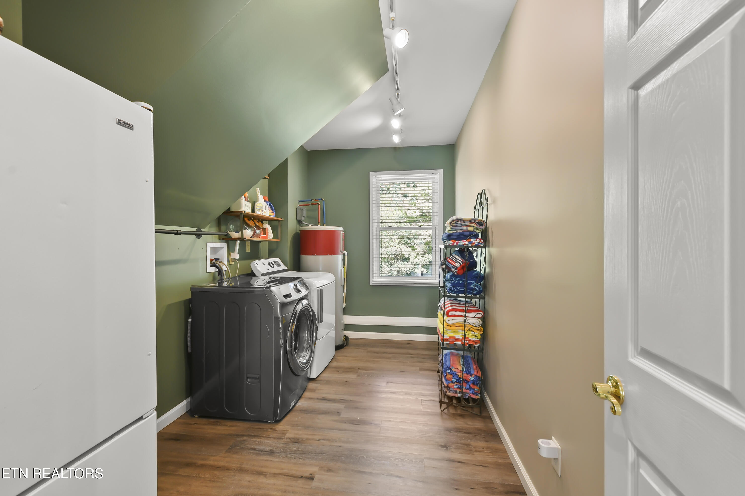 1517 Deerfield Way, LaFollette