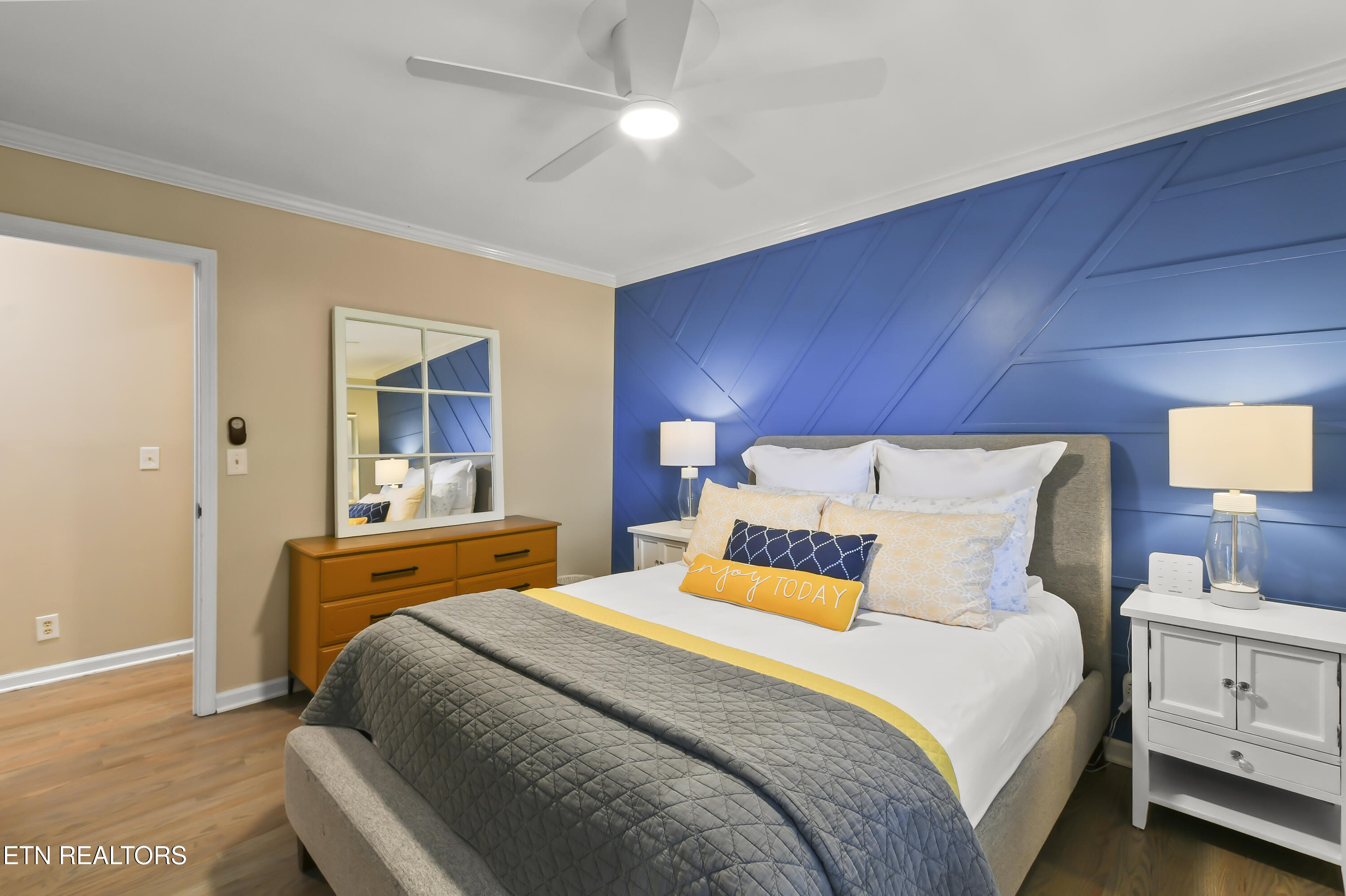 1517 Deerfield Way, LaFollette