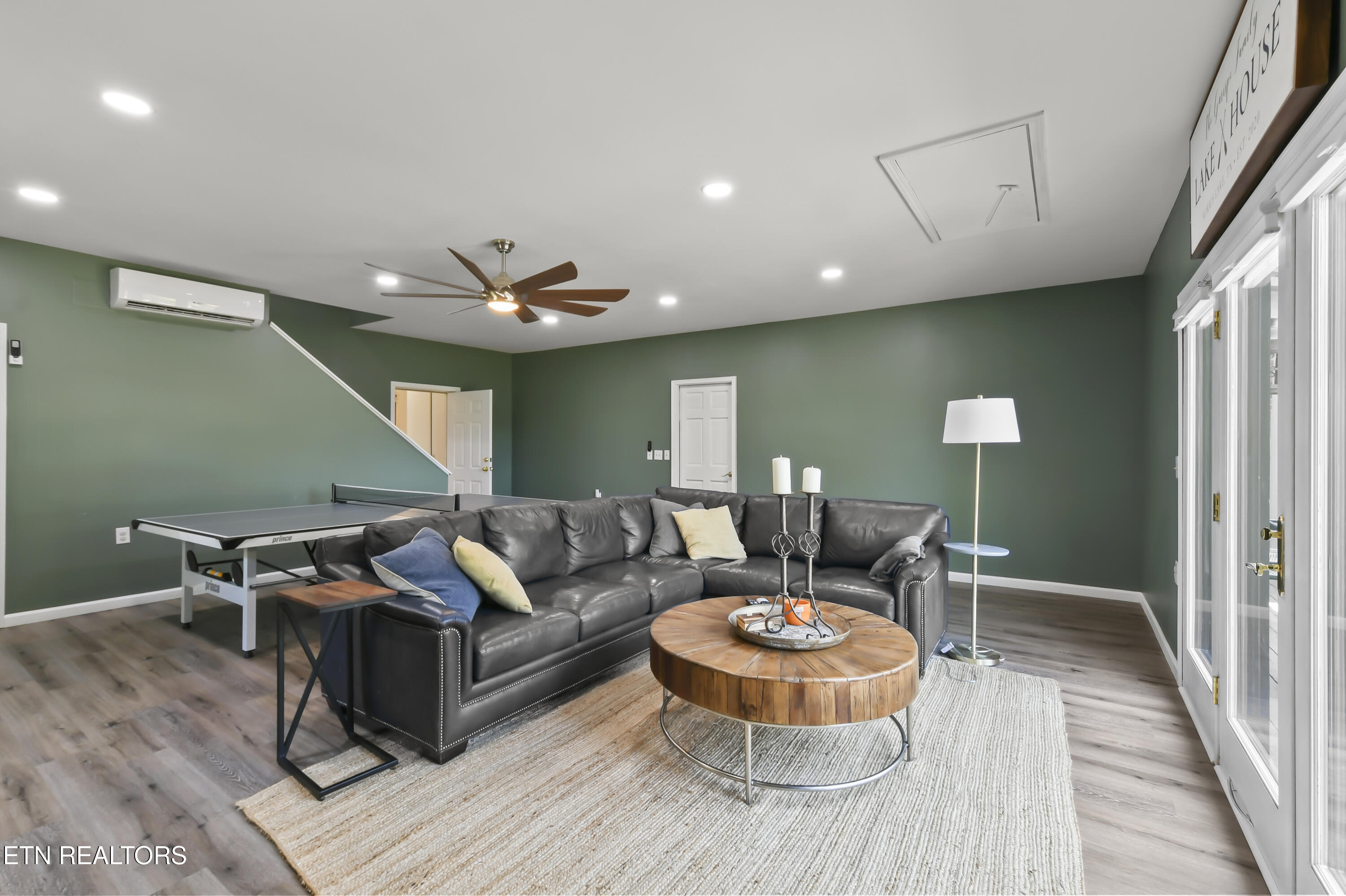 1517 Deerfield Way, LaFollette