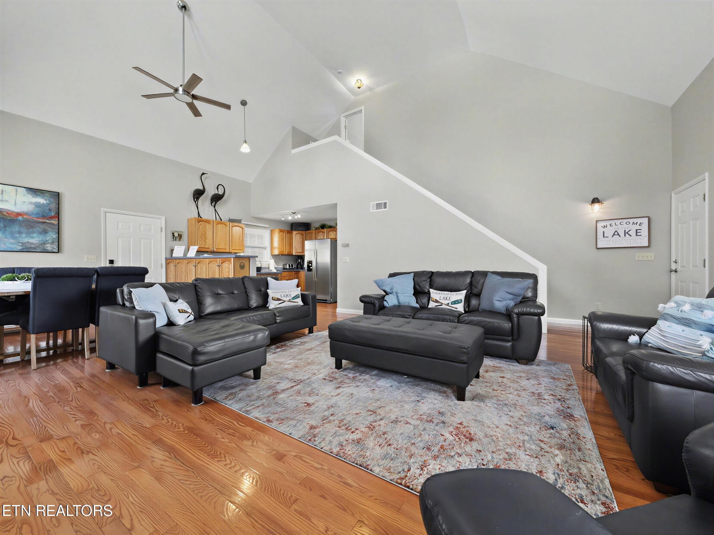 1447 Cove Pointe Rd, LaFollette