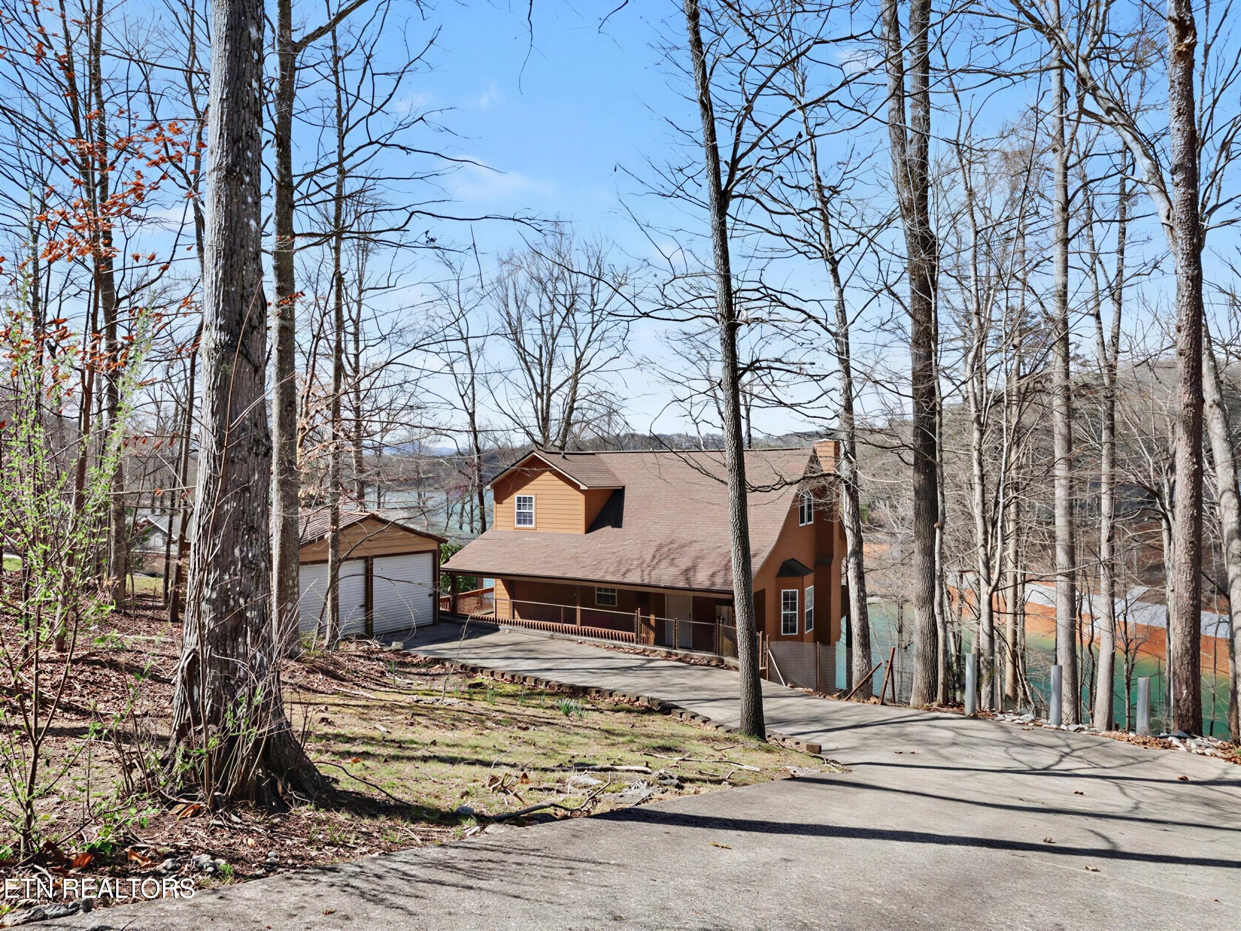 1447 Cove Pointe Rd, LaFollette