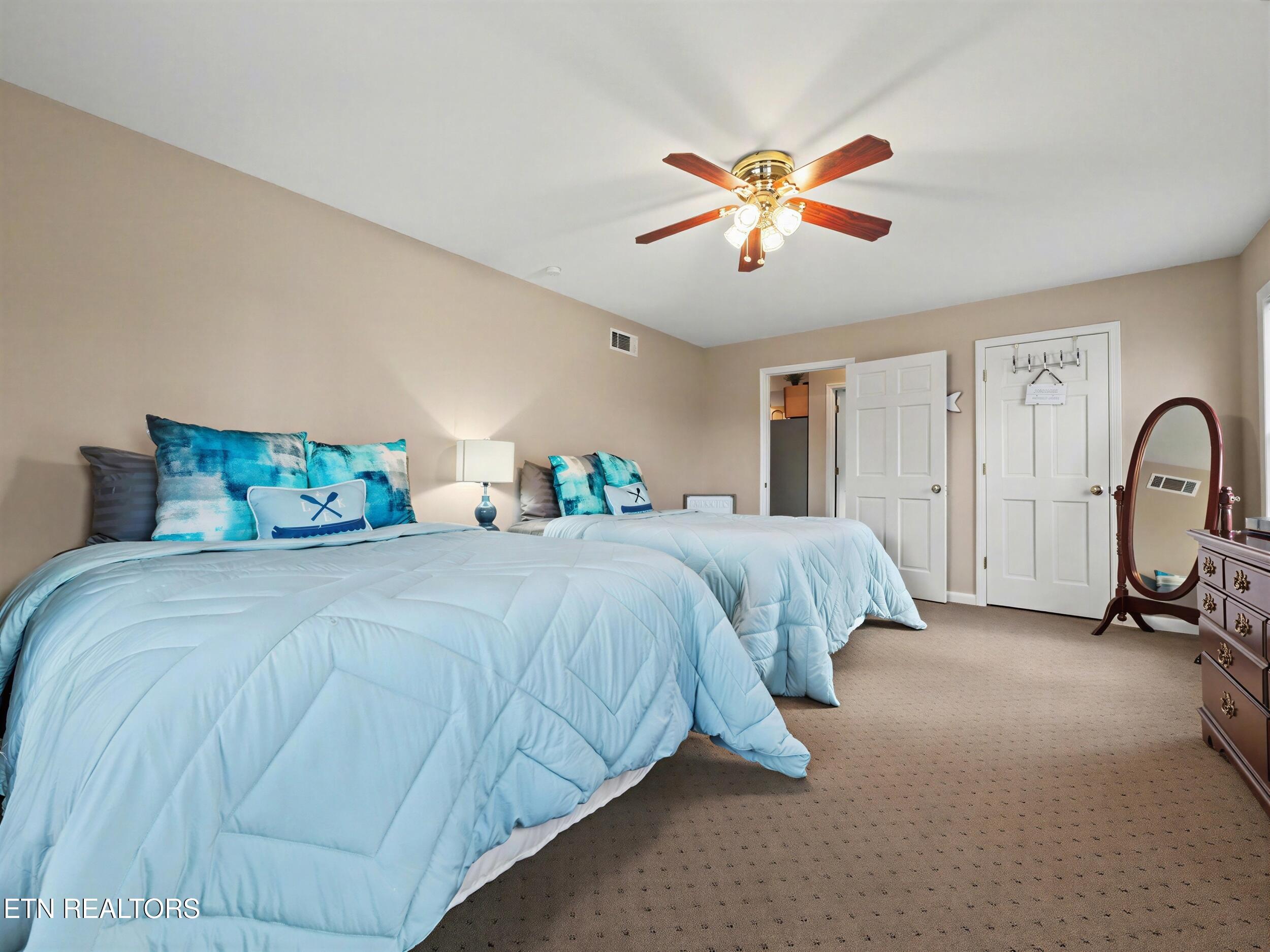 1447 Cove Pointe Rd, LaFollette