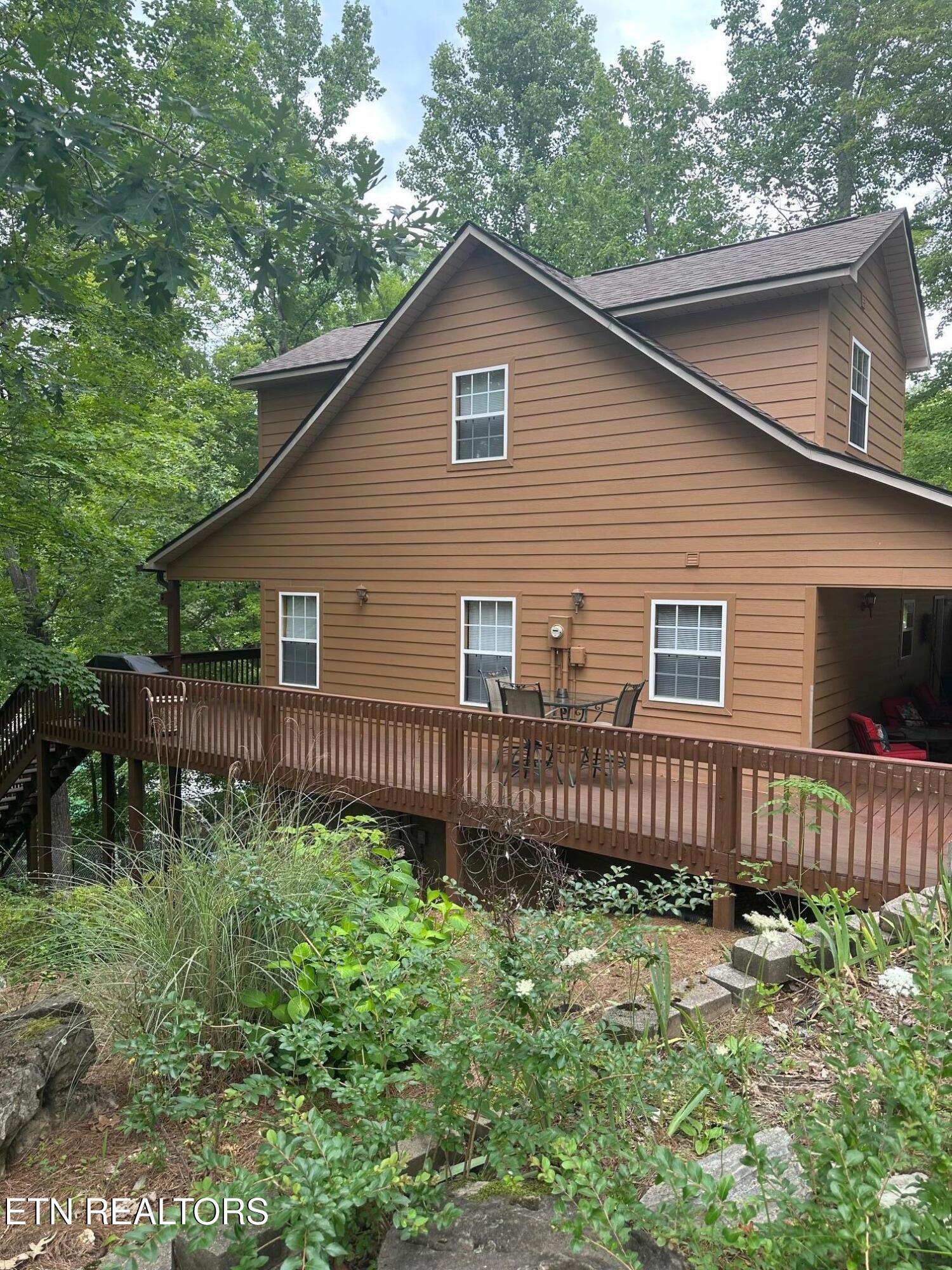 1447 Cove Pointe Rd, LaFollette
