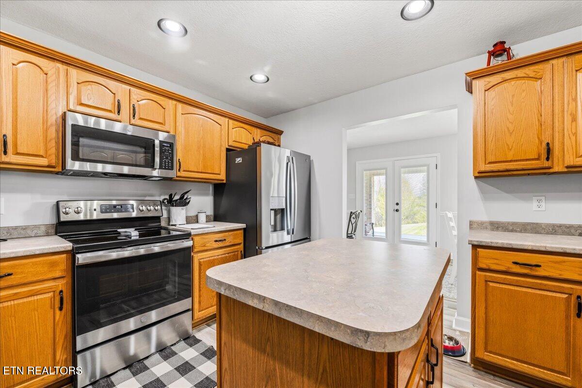 116 Colonial Heights, LaFollette
